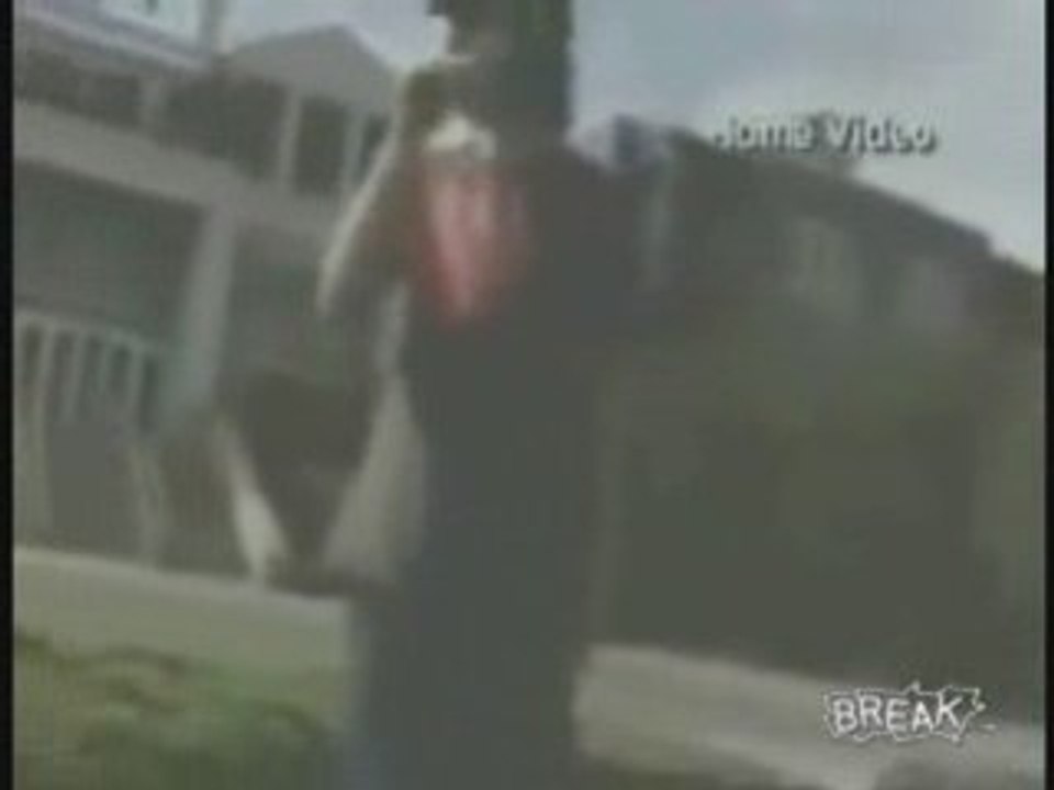 Officer Pushes Skater Into Bushes