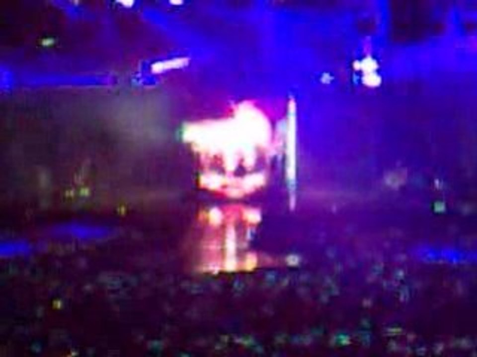 Madonna - Sticky & Sweet Tour (Intro) Cardiff