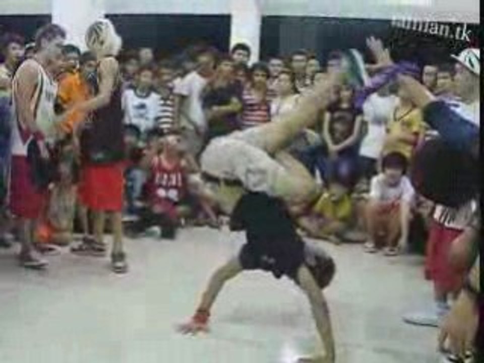 Bigtoe In Qn - by iamlan.tk