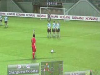Pro Evolution Soccer 2009 - New Gameplay - Foot