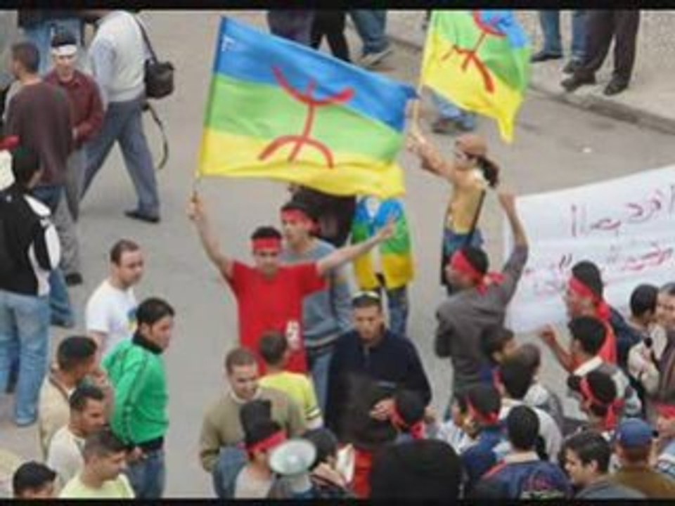 RIF, MAROC, AMAZIGH   autonomie de Rif ( arabic version)