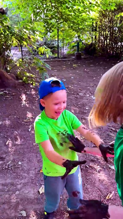 Messy Play to Sparkling Clean: Fun Wash-Up Rhyme for Kids - video ...