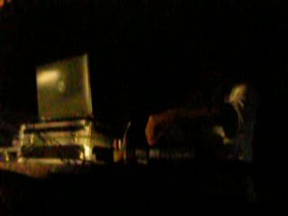 Freshlovers' LIve Playing Hero you are