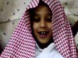 A VOIR !! Enfant imitant les Sheykhs + Douaas