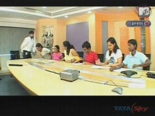 On The Job 2 -  Visual Merchandiser  - Part 1