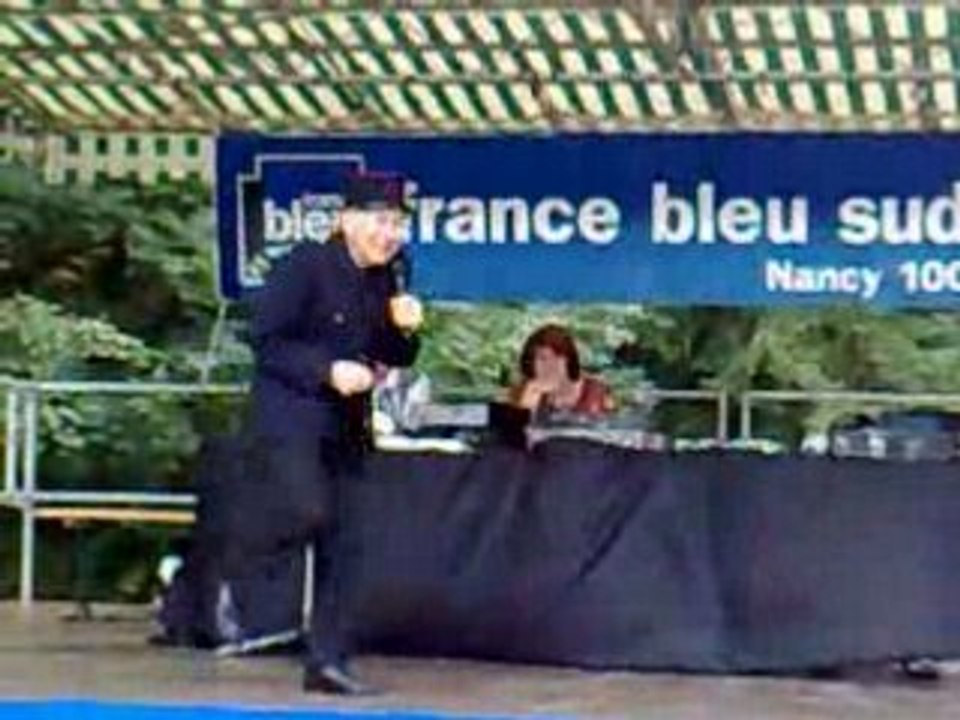 la take tik du gendarme bourvil