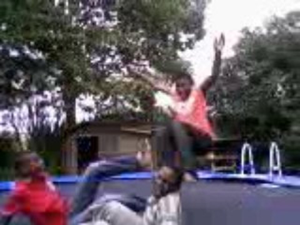 Trampoline En Folie