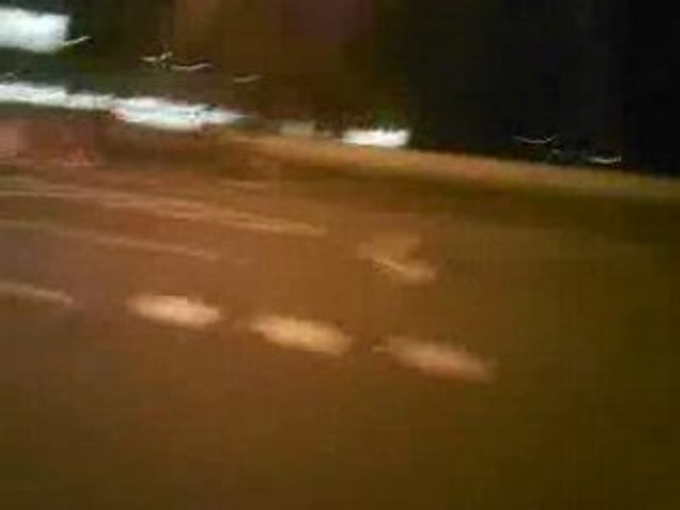 Yiying néon et mbk ovetto