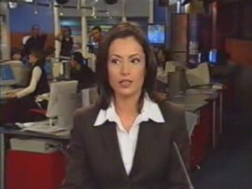 Cnn turk canli yayinda 99 depremi www.ahmetkilic.webs.com