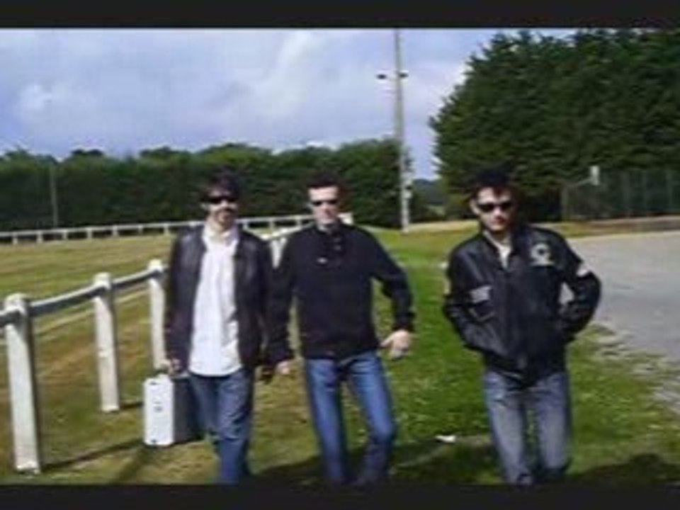 Bande annonce debilsons