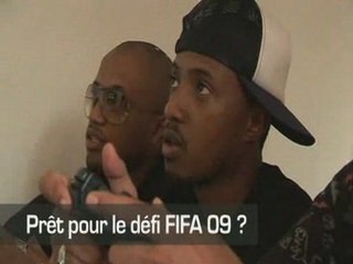 FIFA 09 : Soprano découvre le jeu avec ses potes
