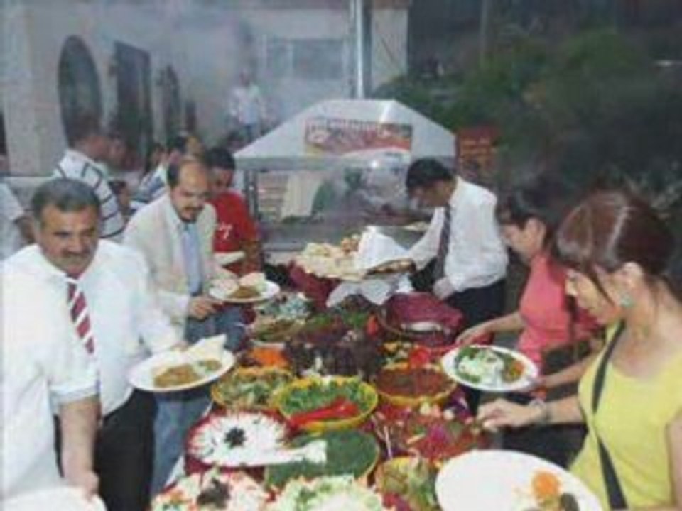 Maçka parkı mangal partisi