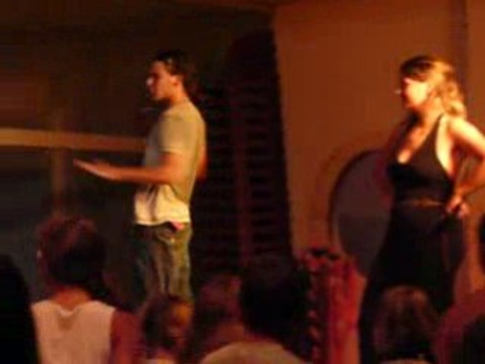 Danse VillagecampingBeauséjour argeles avc Ylann et Claire