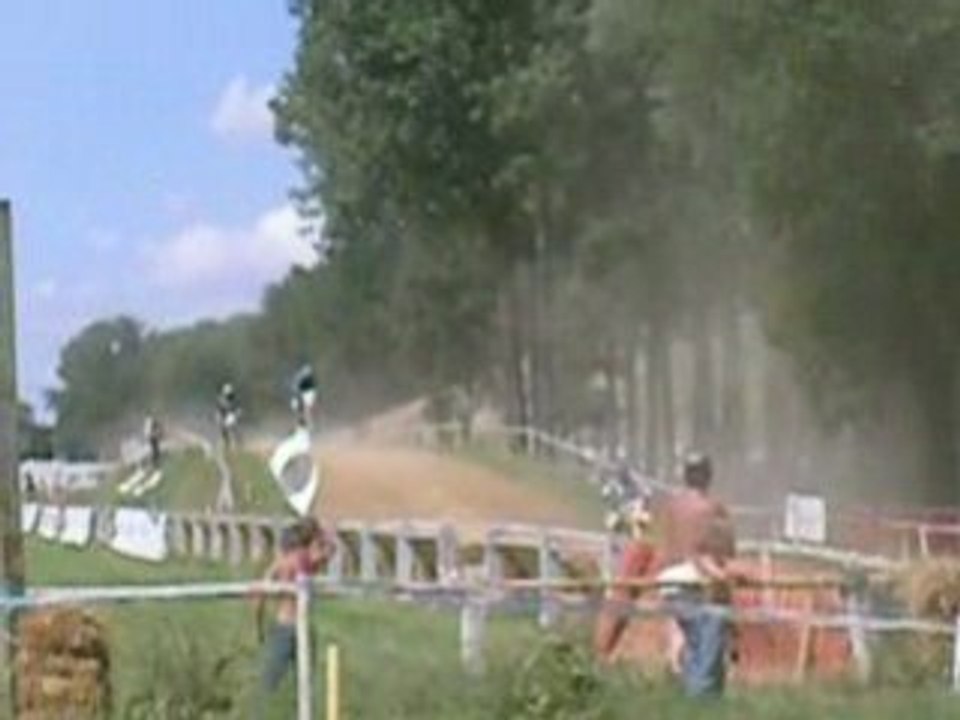 DSCN0505.AVI 2