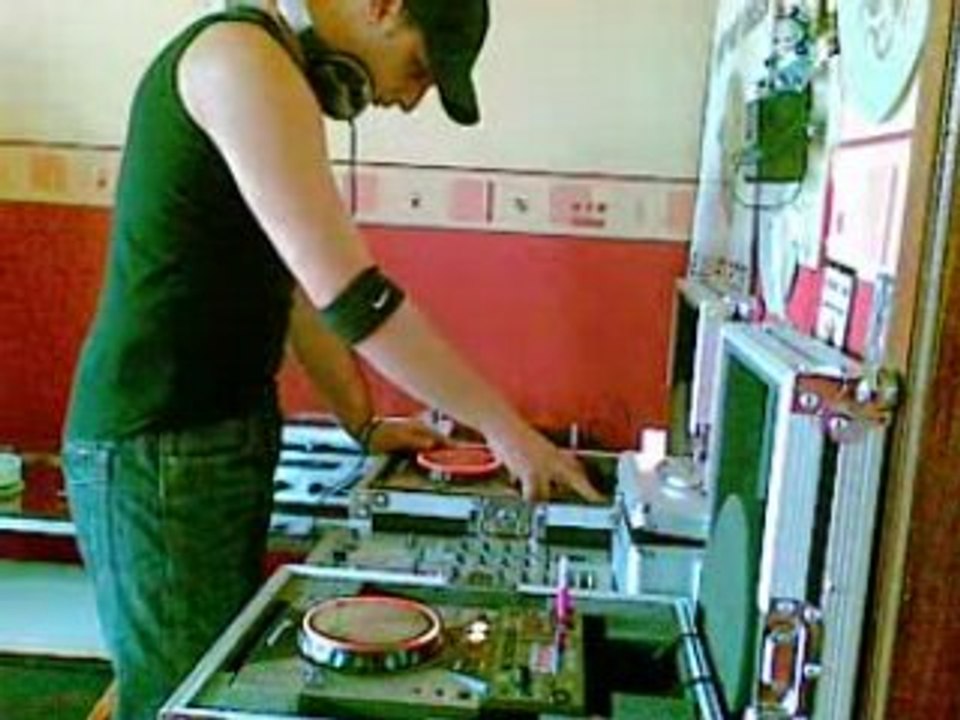 Dj nyto