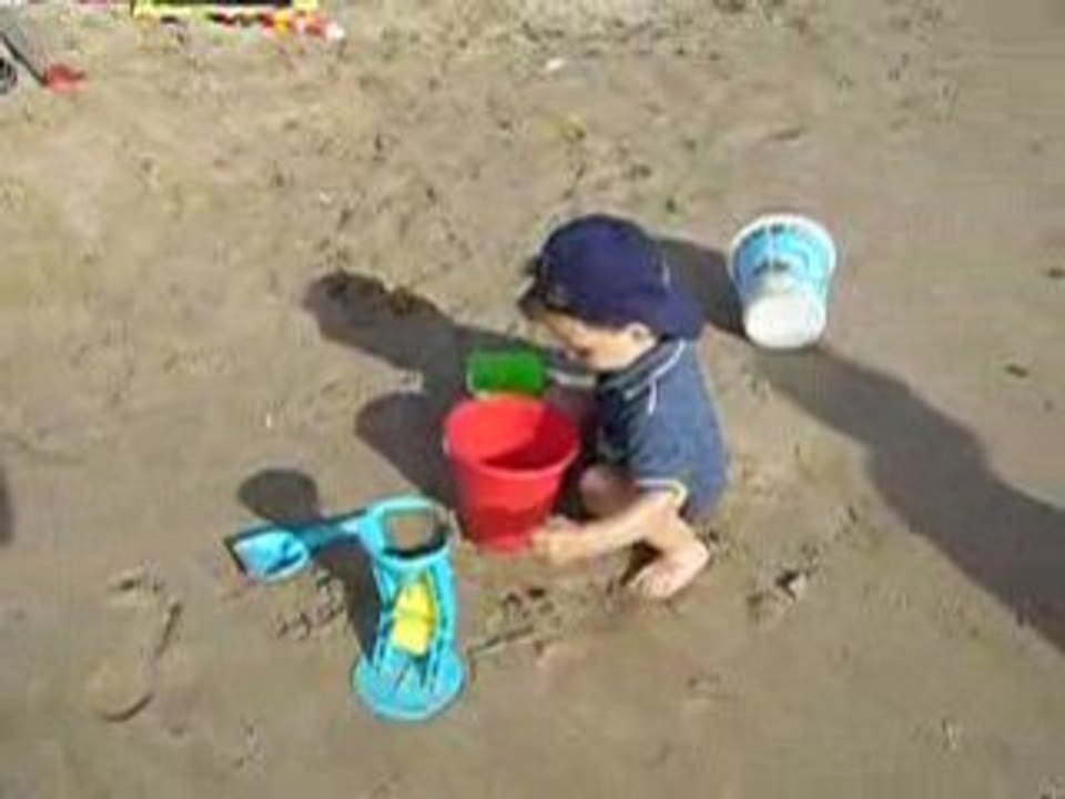 Film théo à la plage 13 aout