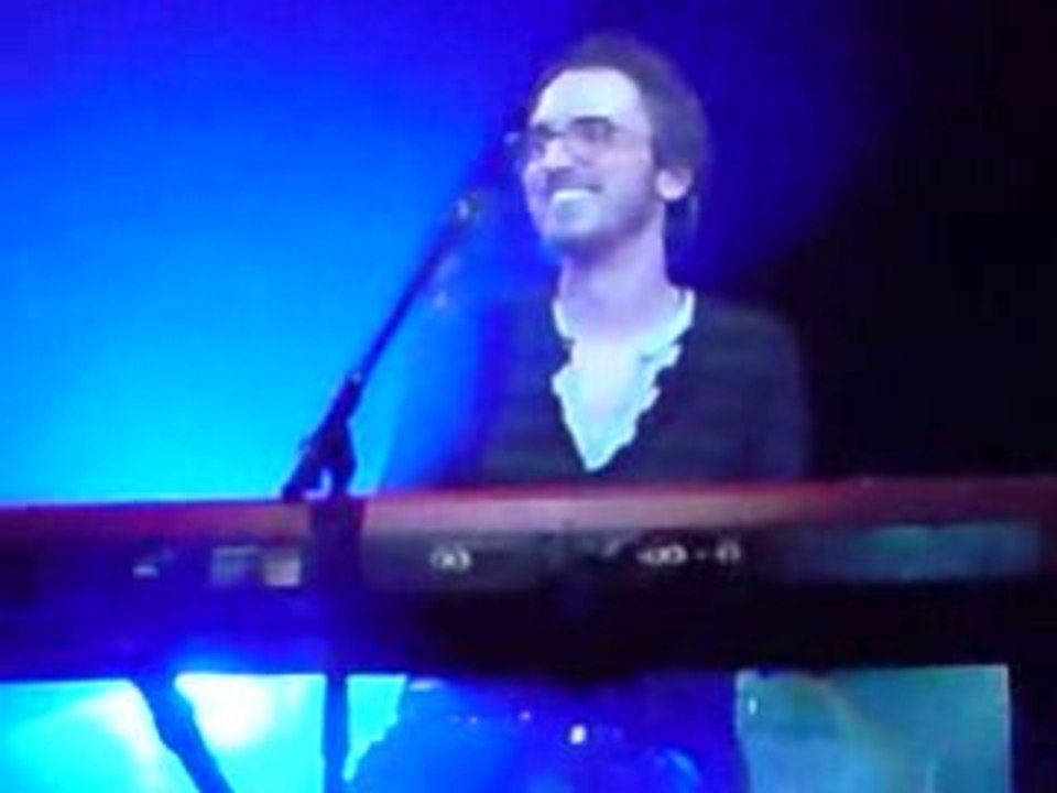 Souvenir Christophe Willem en plein délire ou pas !!!!!