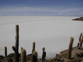 GOOD: Salar De Uyuni