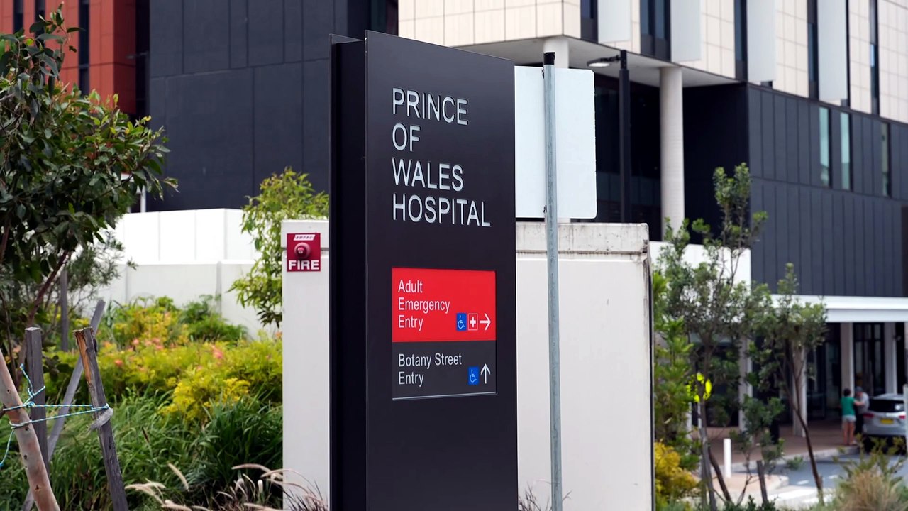 Hospital patient allegedly set another man alight - video Dailymotion