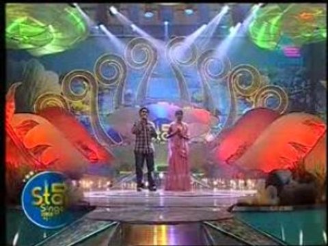 Idea Star singer 2008 Sonia with Playback Singer Vineeth