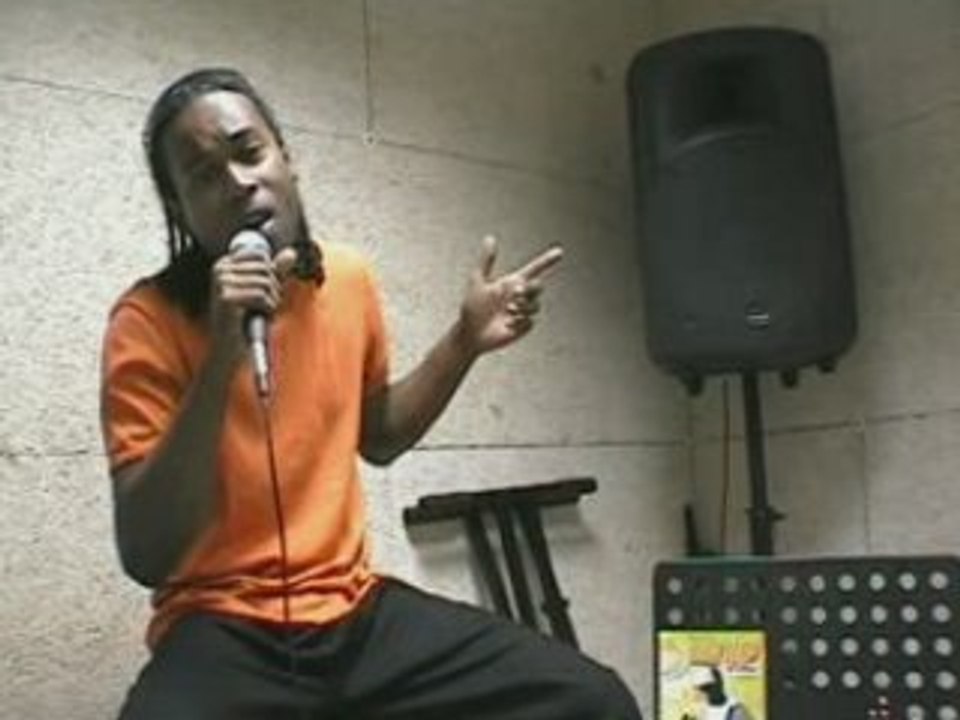 ZORRO CHANG FREESTYLE "Mon mizik y sort lwin"