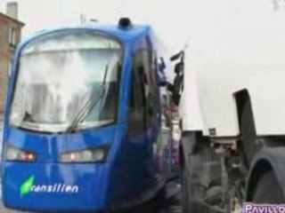 Camion contre Tram-Train