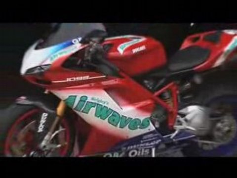 Ducati 1098 VS Jet TORNADO