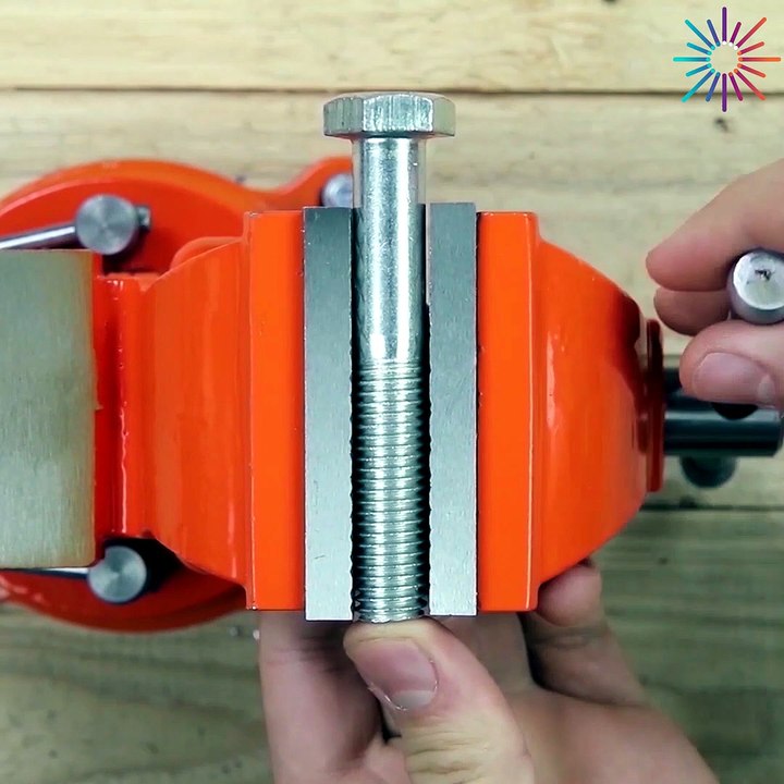 Tool hacks you'll use time & time again! - video Dailymotion