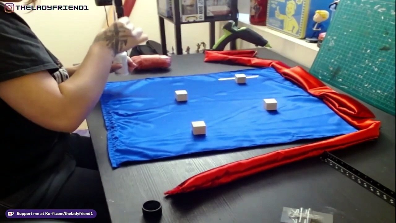 How to Make a Daisy Mae Cosplay - video Dailymotion