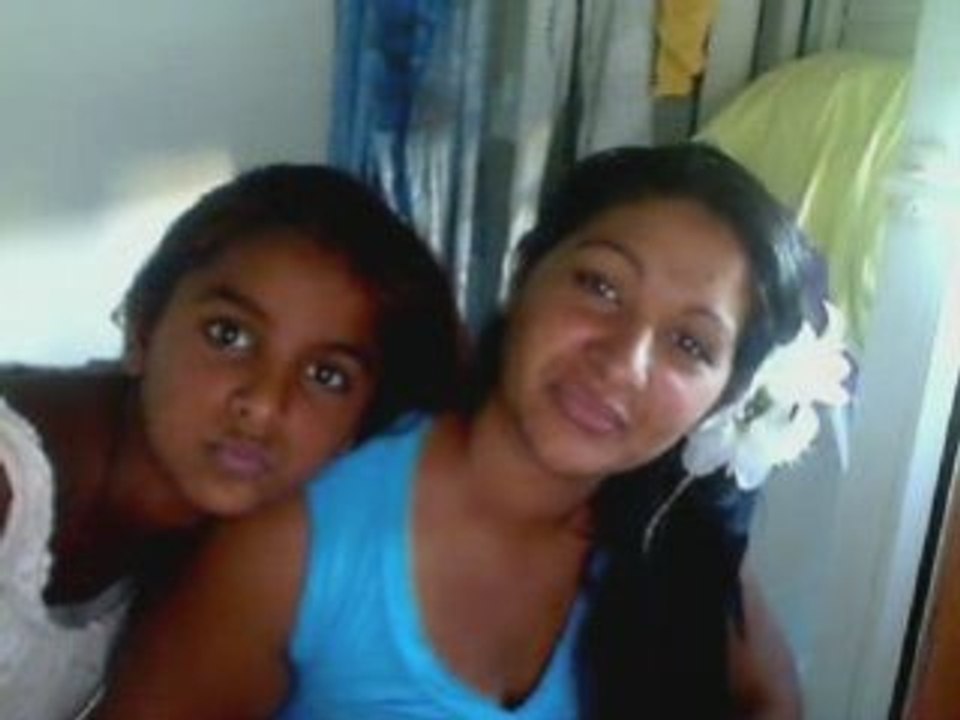 NINA Y BEBEIYO OLAAAAAA