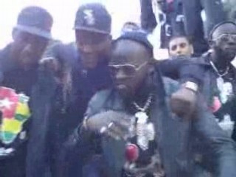 LES GRUMOS - On va le faire