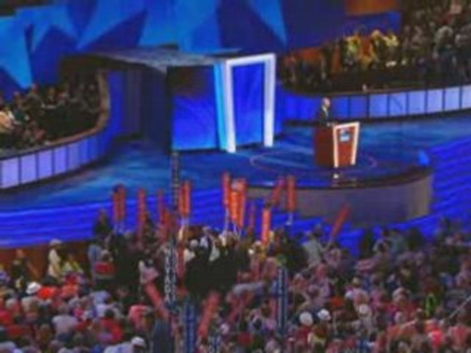 Bill backs Barack