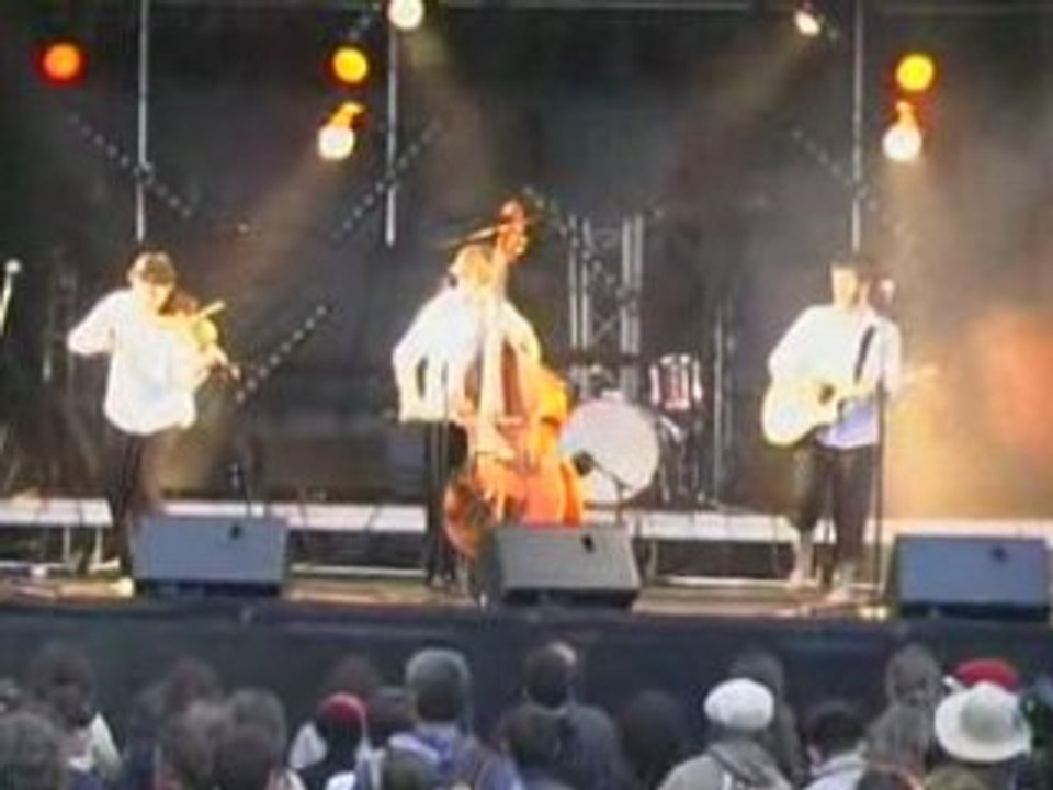 Festival du Vieux Chêne - Les Voleurs de Swing (1)