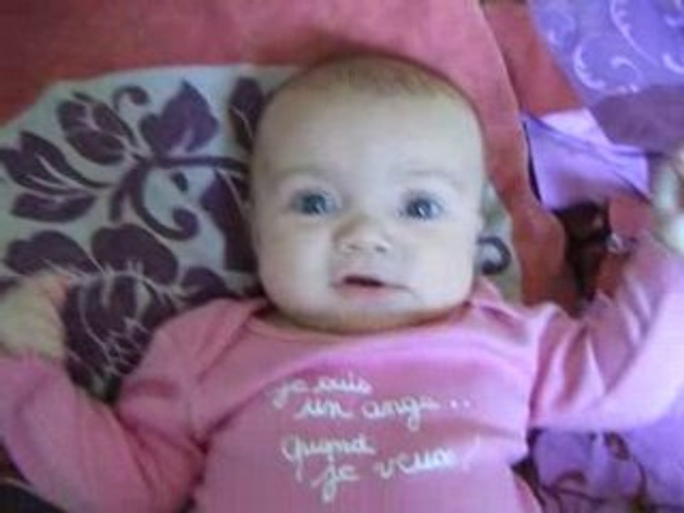 sélénia en mode gazouillis