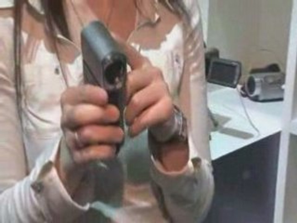 Sony Handycam HDR-TG3E- Handycam Demonstration - IFA 2008