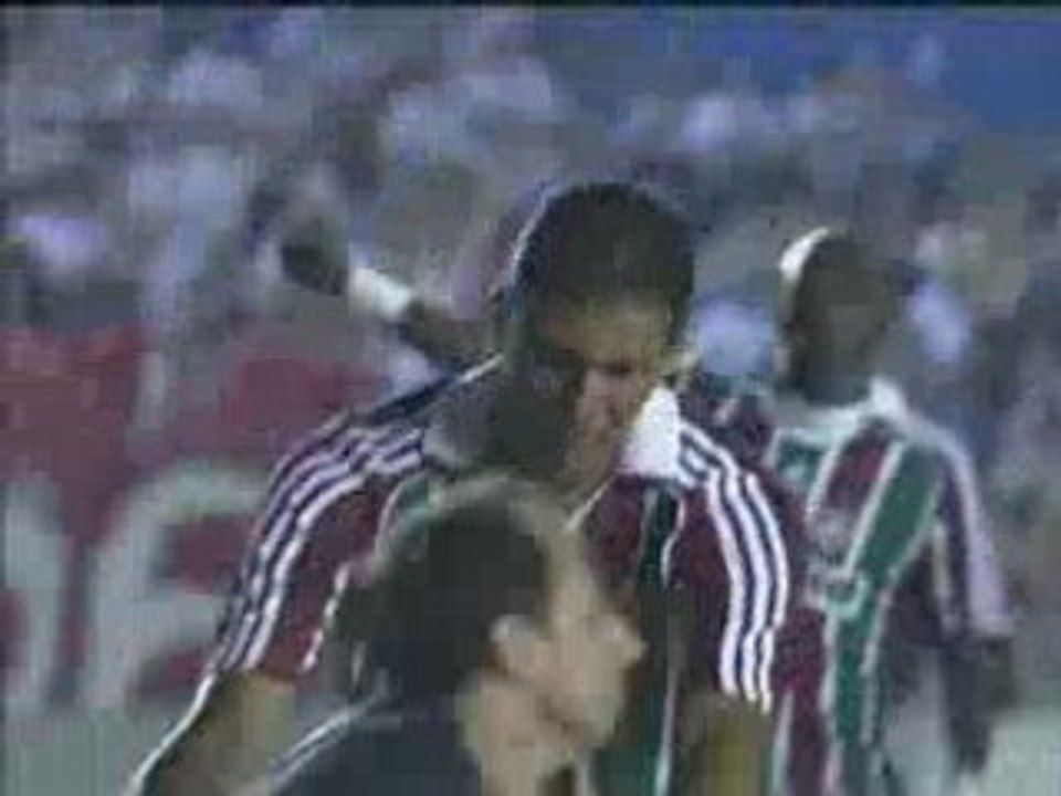 Bresil 2009 : J 18 : Fluminense - Sao Paulo : 3-1