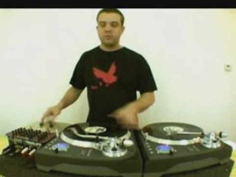 Birdy Nam Nam's Phone Game - Crazy B Beat-juggling