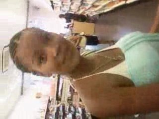 CHAHER ANISSA & AMIRA EN MODE MAGASIIN DE BEAUTER