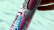Chocolate Covered Pink Oreos Recipe - Easy Candy Tutorial