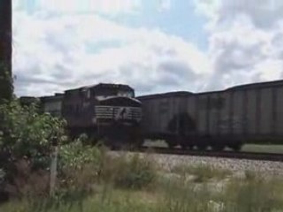 NS loaded coal and NS 387 making a pickup