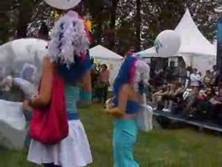 La danseuse ds la boule magique