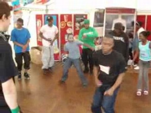 Hip-hop kids activities worldwide