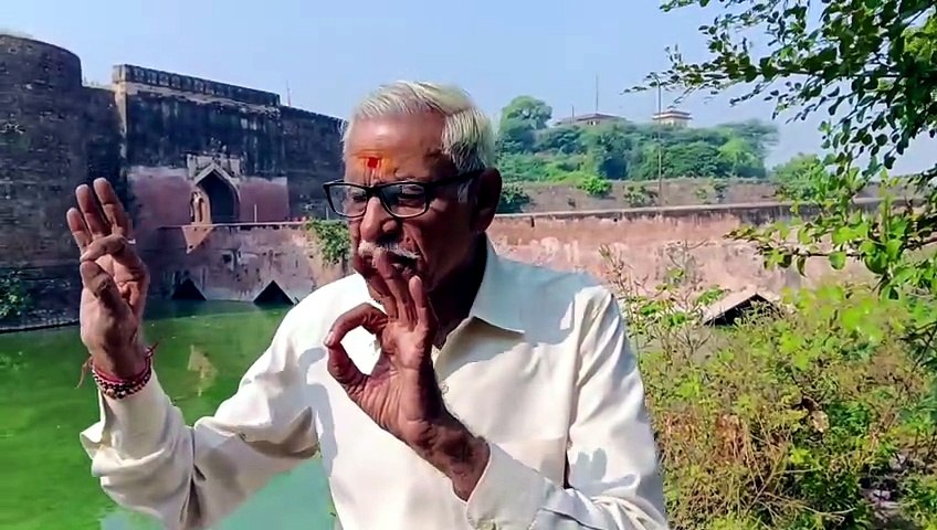 ग्राउंड रिपोर्ट: भरतपुर की ऐतिहासिक नहर में सड़ रहीं मछलियां