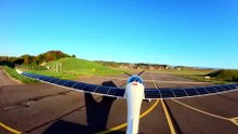 AVION SOLAIRE ET VOL 100% ÉLECTRIQUE : bienvenue chez @Solarstratos !