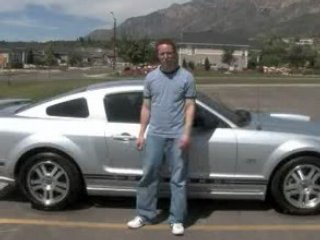 Mustang Wheel Cleaning