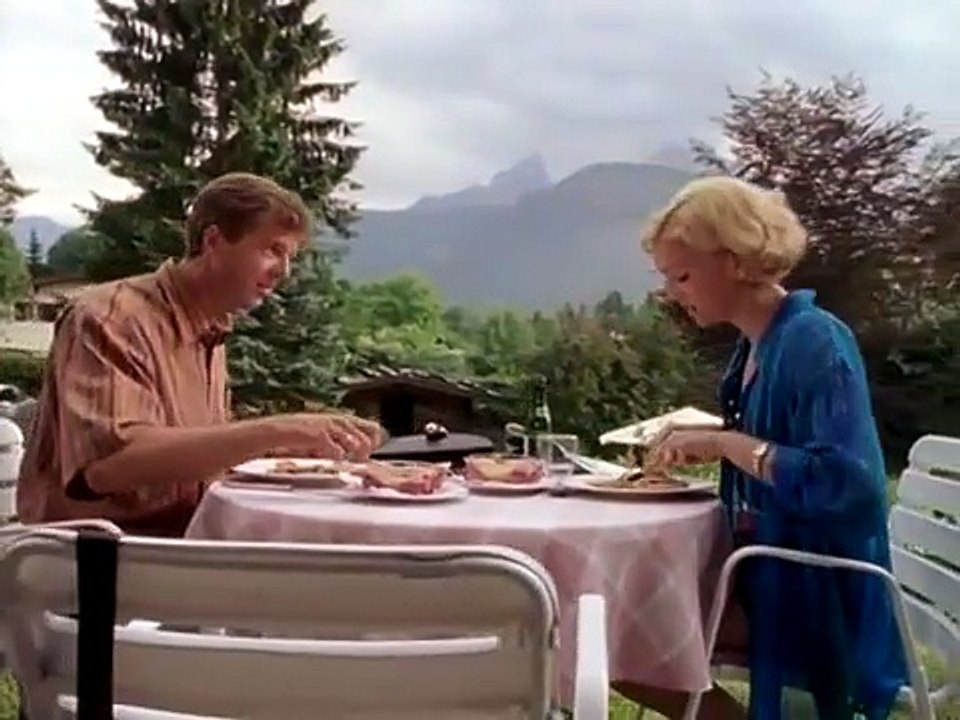 Unser Charly S04E06-Wolken über den Bergen