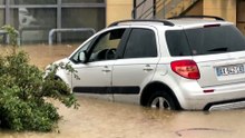 França: chuva intensa provoca inundações em Marselha