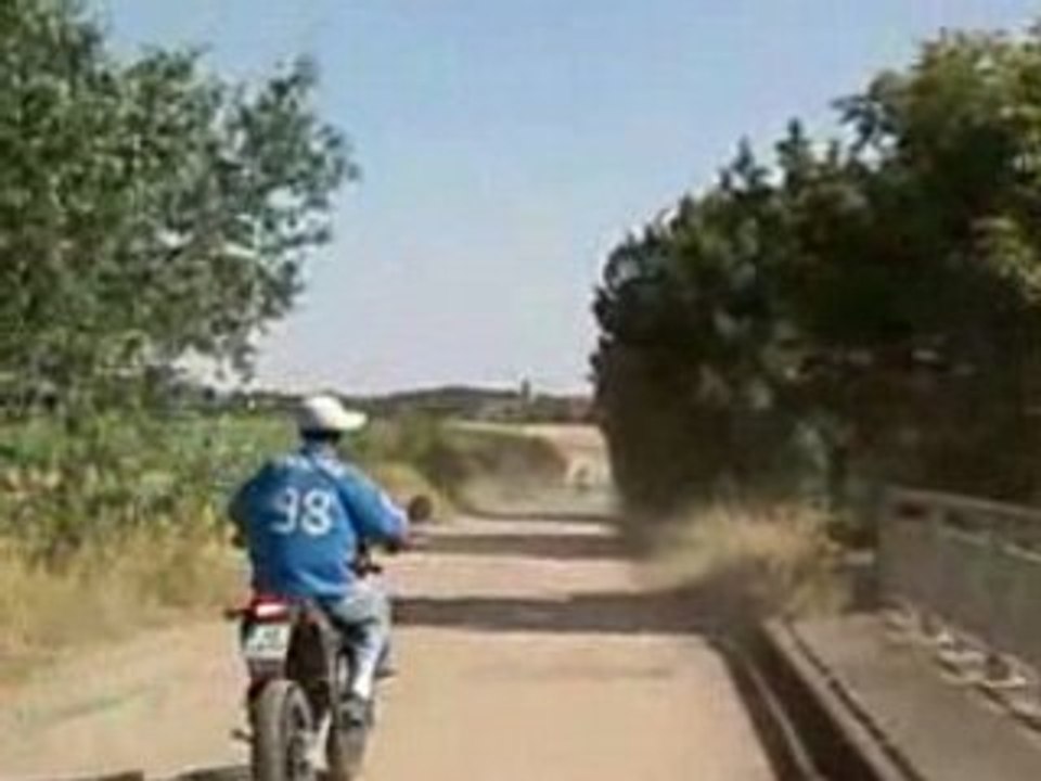 en mode becane de cross