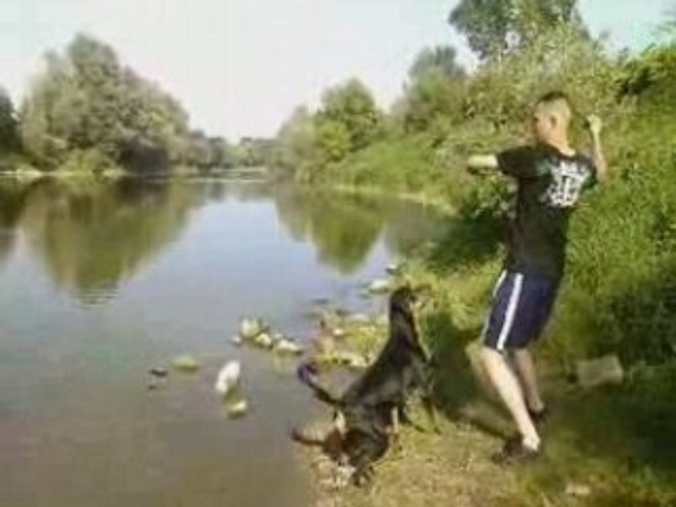Gg dans la riviere