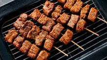 Easy Beef Kushiyaki Skewers: Flavorful Marinade & Simple Grilling Technique